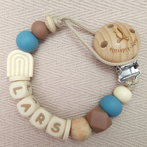 Speenkoord met naam jongen regenboog creme