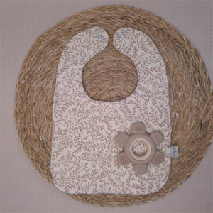 Kwijlslab hydrofiel leaves beige