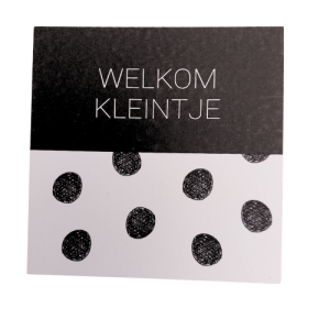 een mini kaartje met de tekst welkom kleintje