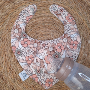 Newborn slab bloemen pastel