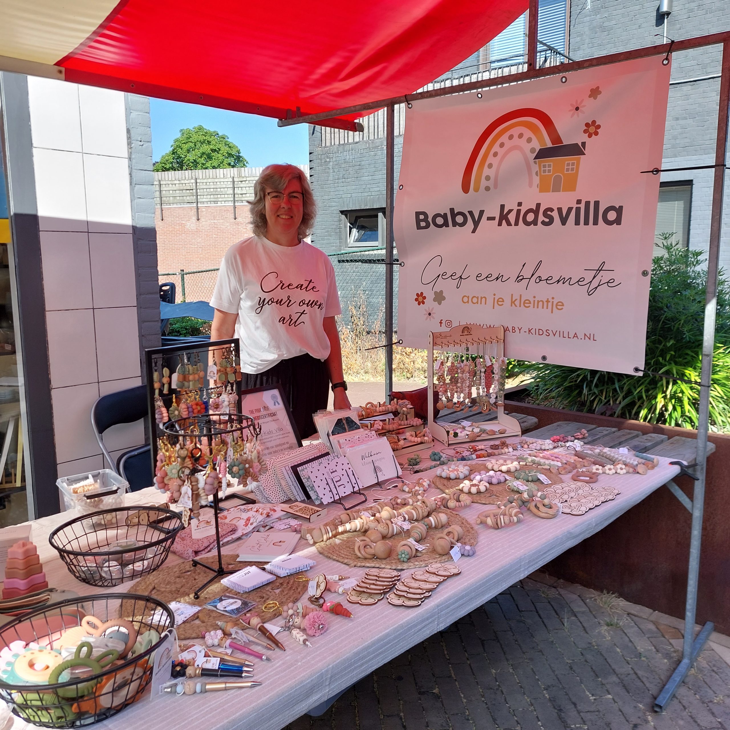 Mirjam de kralenbloemist op de braderie