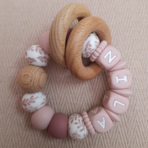 Bijtring met naam meisje flower oudroze