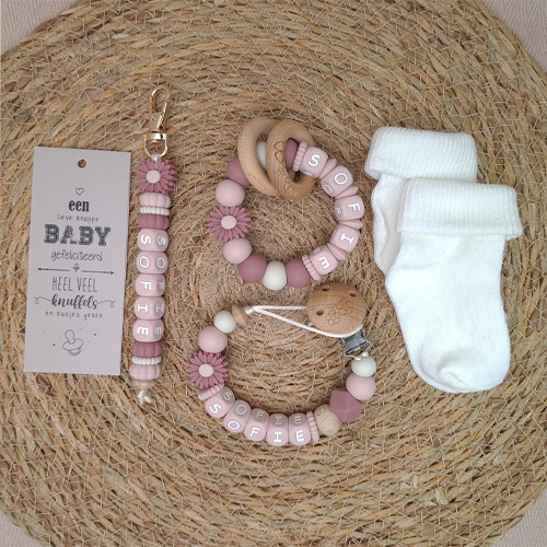 Brievenbus kraamcadeau met naam daisy - Afbeelding 2