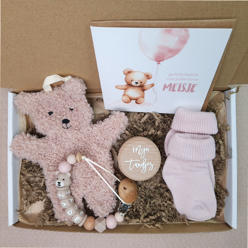 Brievenbus kraamcadeau meisje speendoekje beer rose - Afbeelding 4