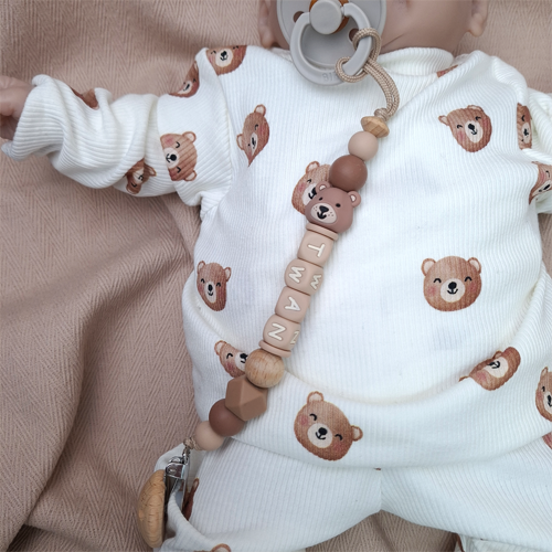 Speenkoord met naam voor jongen beer hazelnoot, BPA-vrije siliconen kralen, altijd de speen in de buurt.