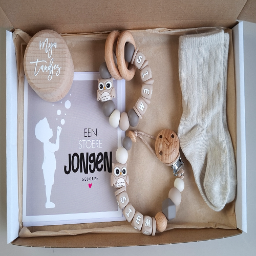 Brievenbus kraamcadeau met naam uil beige - Afbeelding 3