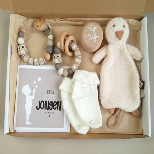 Brievenbus kraamcadeau met naam speendoekje uil - Afbeelding 4