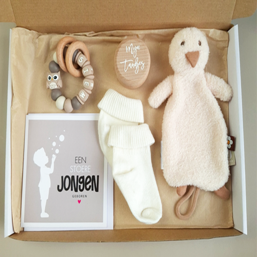 Brievenbus kraamcadeau met naam speendoekje uil - Afbeelding 3