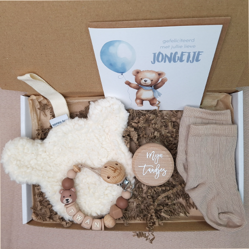 Brievenbus kraamcadeau jongen speendoekje beer hazelnoot - Afbeelding 3