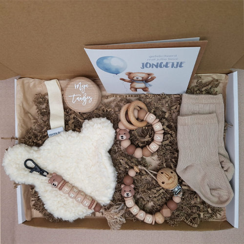 Brievenbus kraamcadeau jongen speendoekje beer hazelnoot - Afbeelding 5