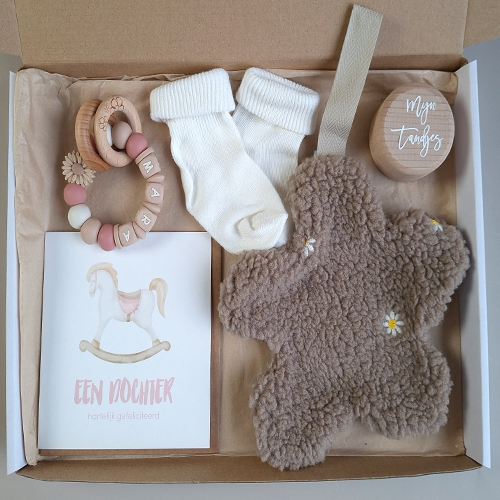 Brievenbus kraamcadeau met naam speendoekje bloem flower - Afbeelding 2