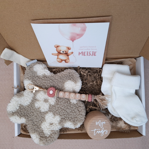 Brievenbus kraamcadeau meisje speendoekje bloemen - Afbeelding 4