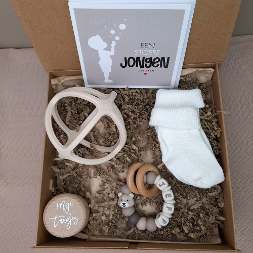 Kraamcadeau met naam jongen bijtspeelgoed bal - Afbeelding 4