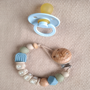 Speenkoord met naam jongen regenboog licht niagara