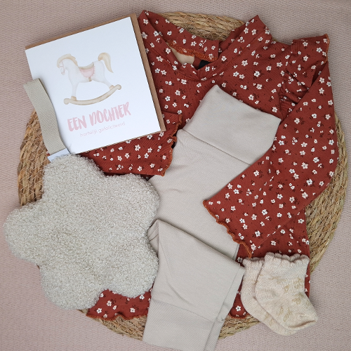 Brievenbus kraamcadeau speendoekje bloem beige - Afbeelding 2