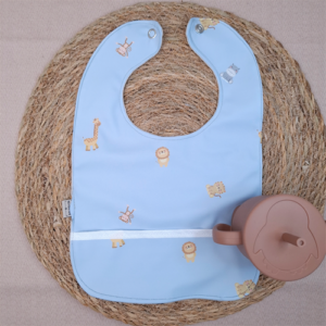 Babyslab waterproof krokodillen babyblauw