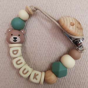 Speenkoord met naam jongen beer donker oudgroen