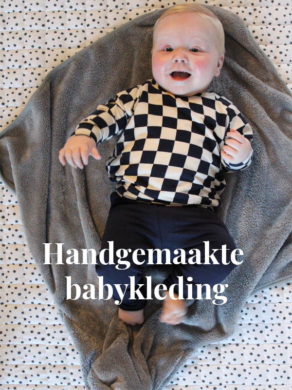 handgemaakte babykleding