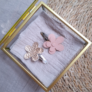 Haarspeldjes daisy bloem oudroze