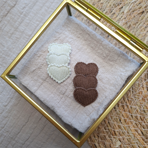 Haarspeldjes hartjes rib beige bruin