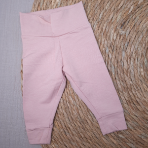Newborn broekje legging licht zalmroze